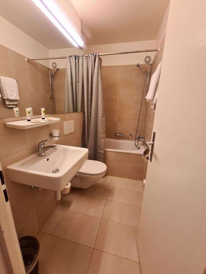 De La Poste - Center Hotel Martigny